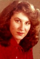 Martina  Freeland